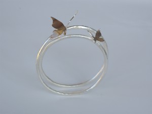 Alae Argentum, butterflybangle